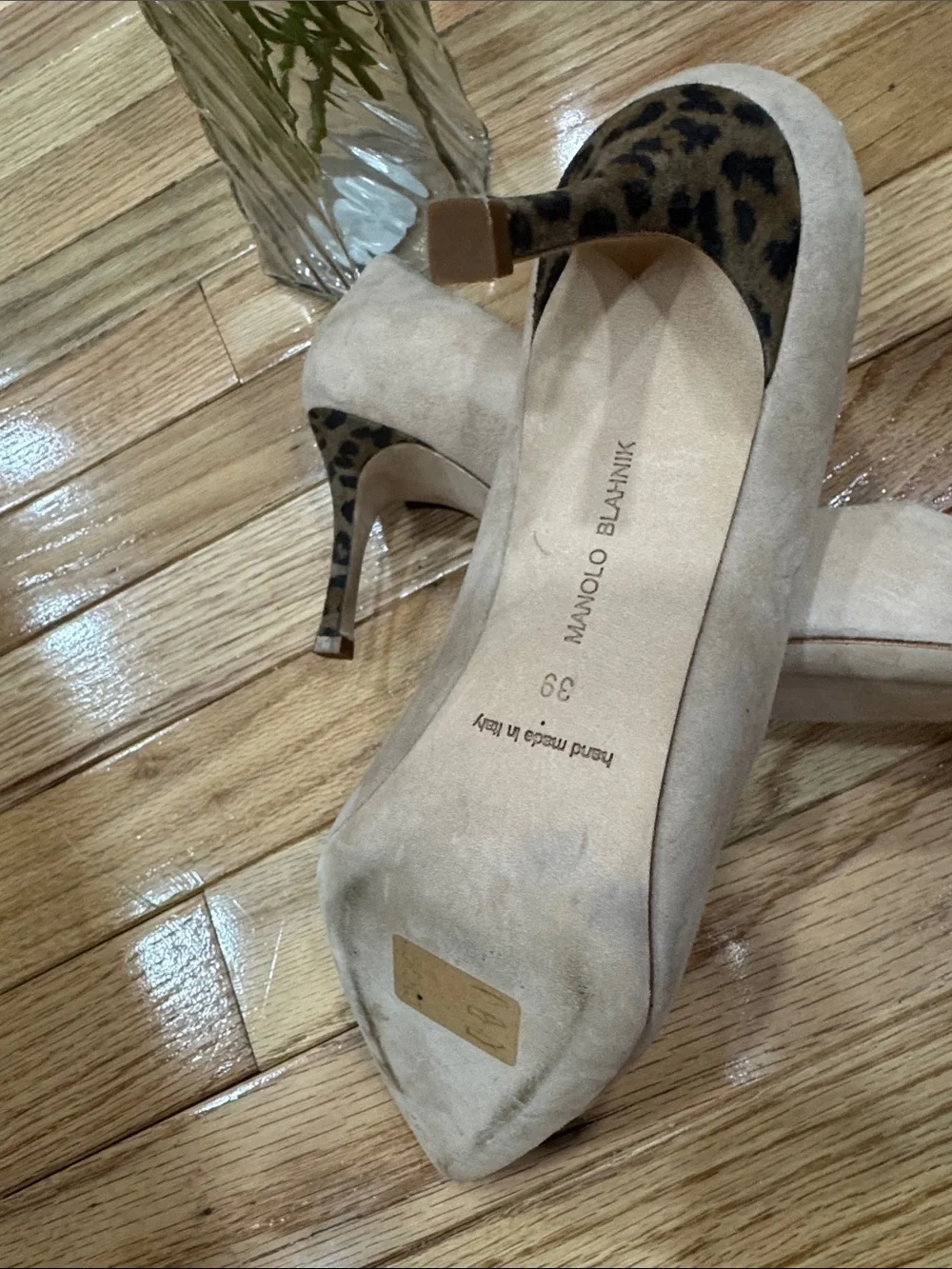 Manolo Blahnik classic pointed